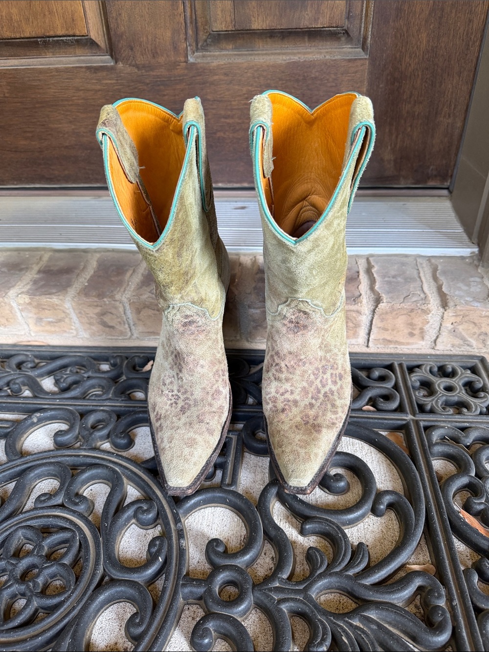 Old Gringo Leopardito Print Cowboy Boots with Turquoise Trim - Picture 3 of 9